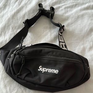 Supreme Waist-pack SS18